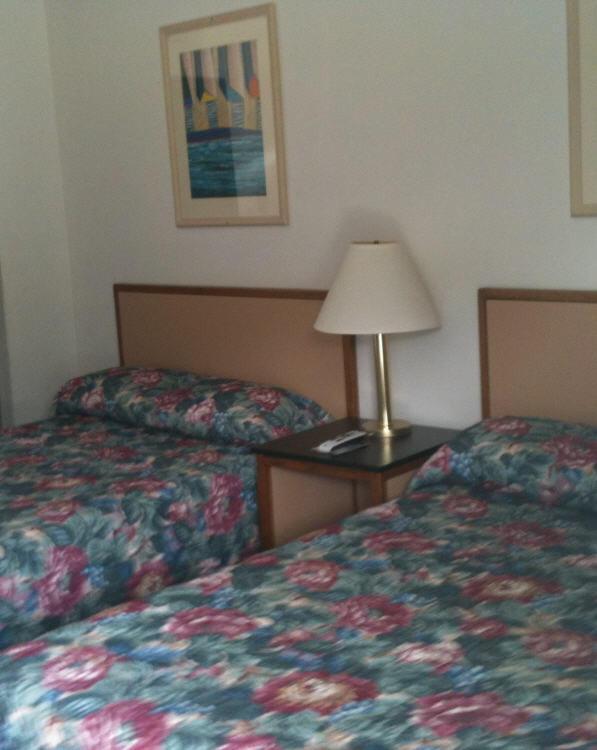 Budget Inn Wrightstown Room photo